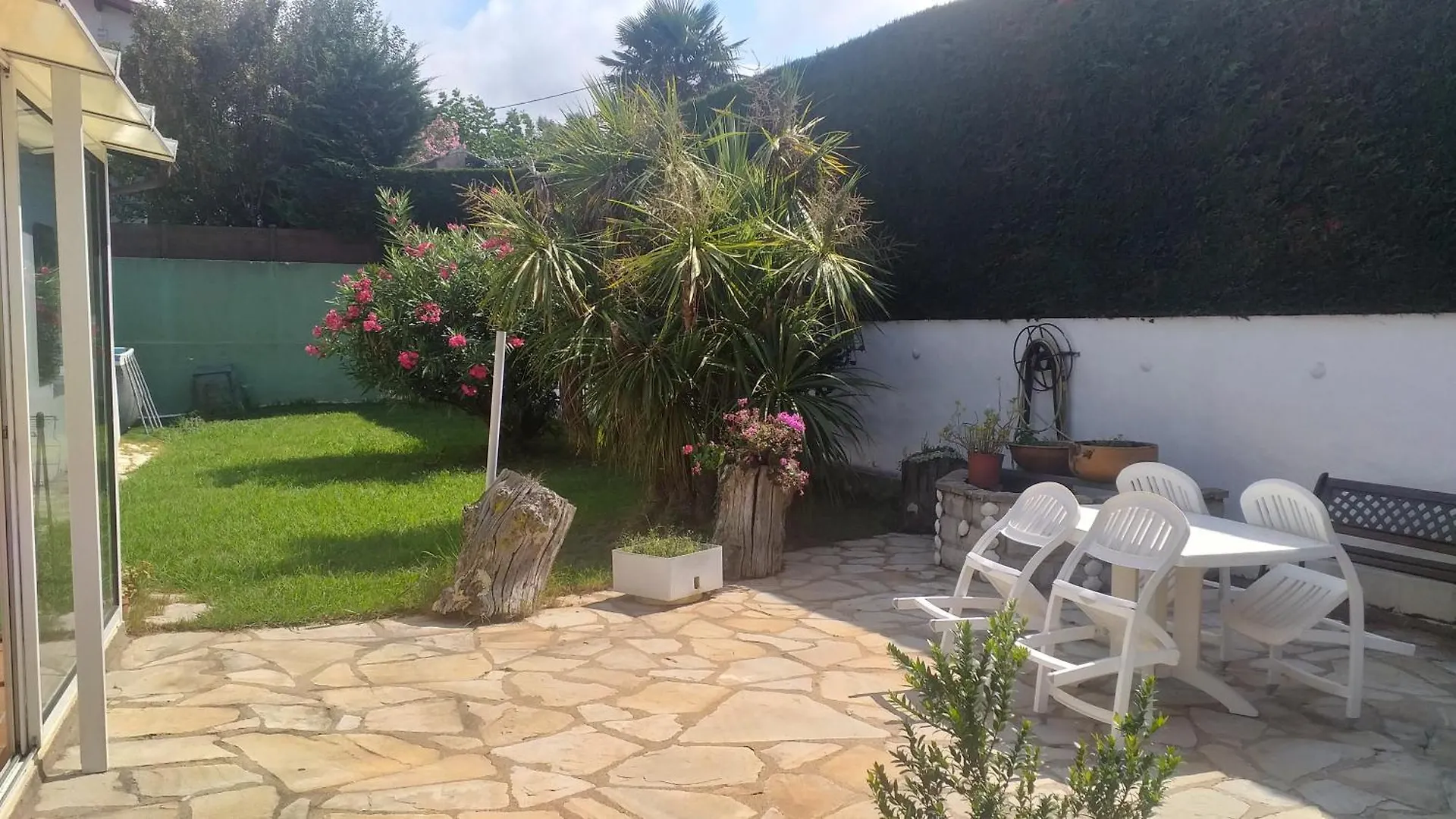 App Ensoleille Guethary Classe 2 * Avec Terrasse Et Jardin Privatifs 0*,  France